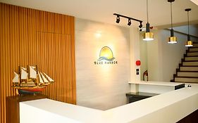 Blue Harbor Hotel